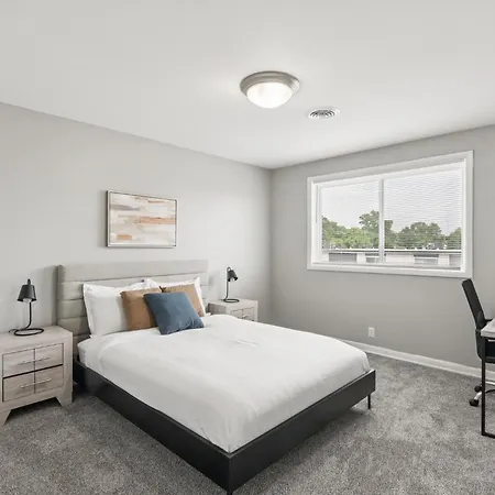 Avery Apartments D9 I Comfy 2 Bed 1 Bath